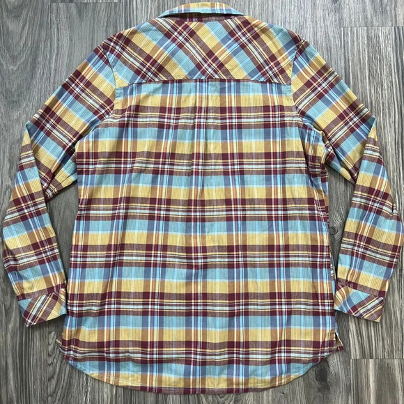 L.L. Bean Oversized Plaid Brushed Flannel Button Down Shirt Pockets Size Medium - Picture 6 of 7